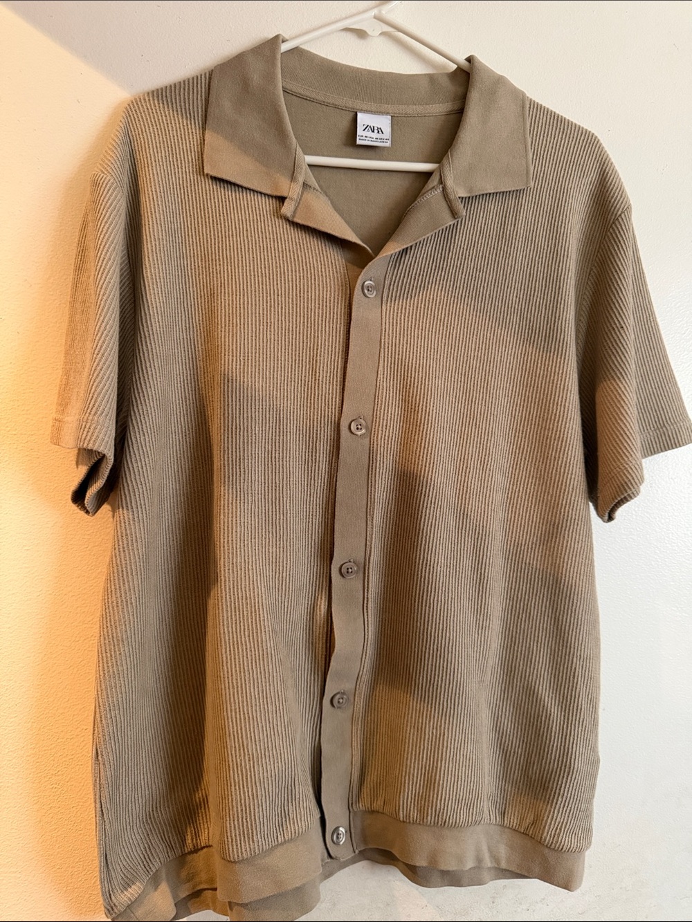 Zara Men's Short-Sleeve Button-Down Knit Shirt — Taupe